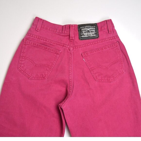 Levi's Women's Pink Jeans - Picture 3 of 7